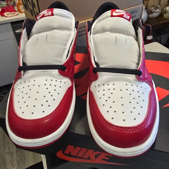 Nike Air Jordan 1 Low OG Chicago 2025 Red White Black HQ6998-600 Men’s Sz 10 NEW - Picture 4 of 14